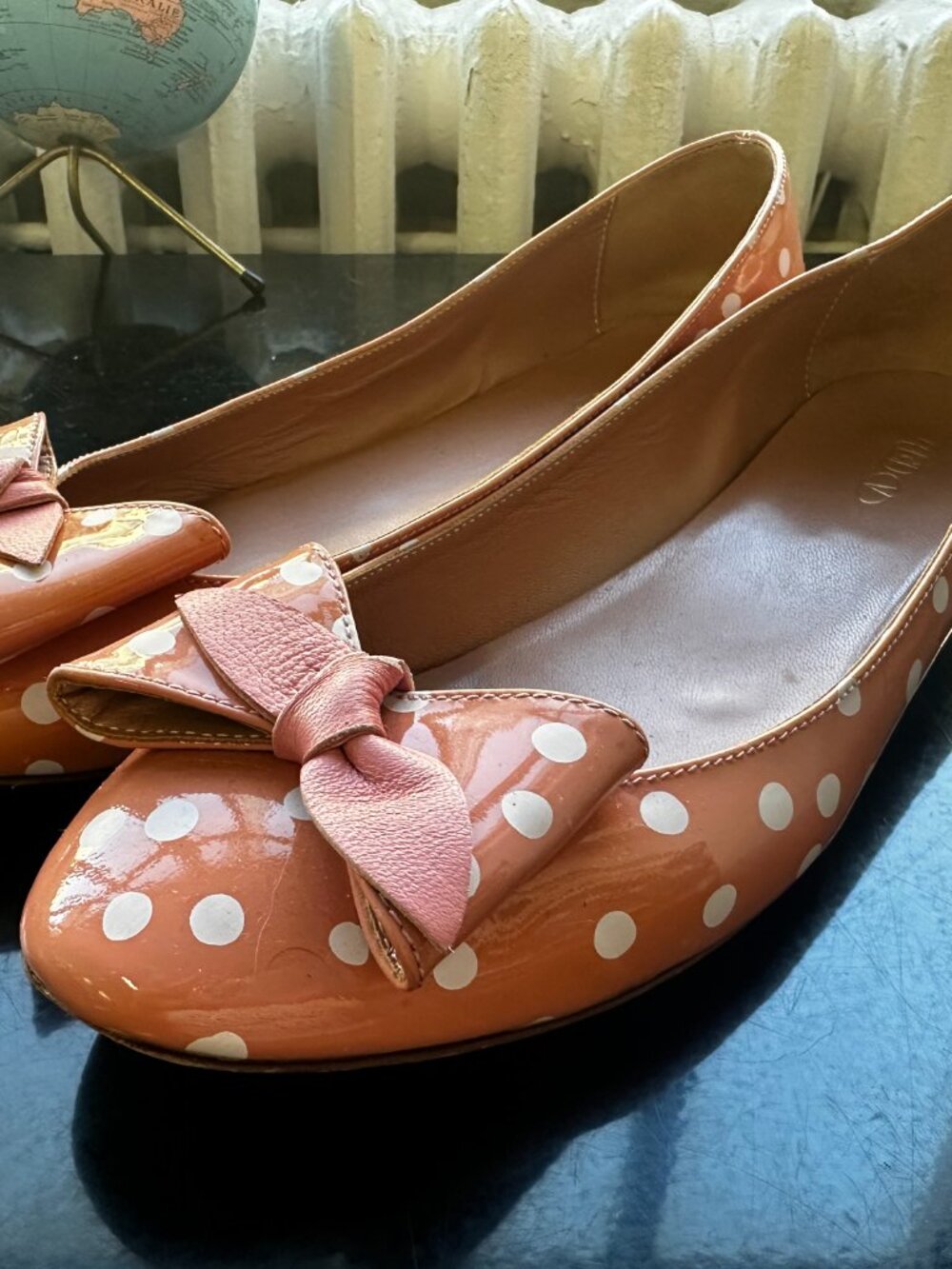 REDValentino Valentino Pink Patent Leather Polka Dot Flats sz 39.5 - Picture 3 of 7